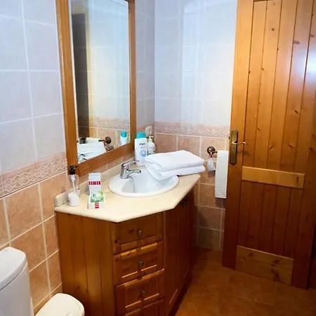 Cosy Chalet: Panoramic Views In Icod De Vinos *