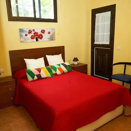 Chalet Cosy Chalet: Panoramic Views In Icod De Vinos Icod De Los Vinos
