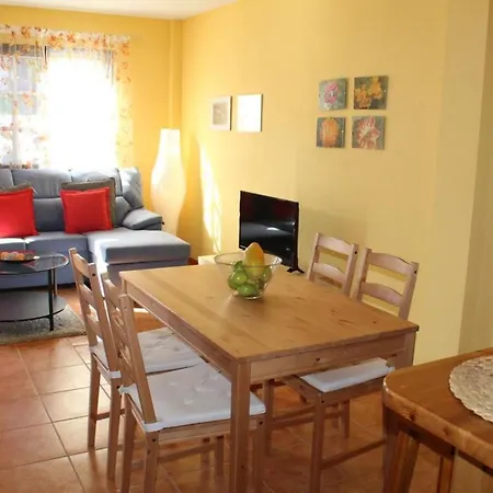 Chalet Cosy Chalet: Panoramic Views In Icod De Vinos